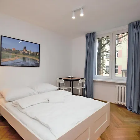 Accommodatie bij particulieren Roomspoznan Po - Kazimierza Wiekiego - 24h Self Check-in *