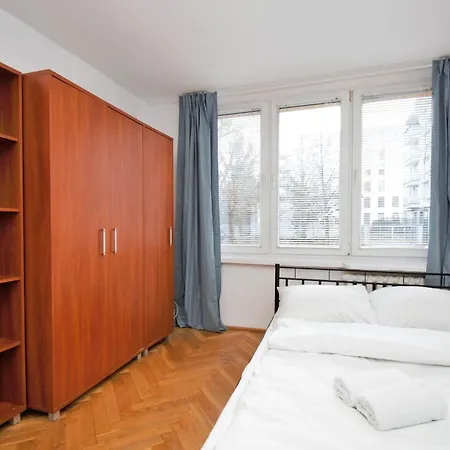 Roomspoznan Po - Kazimierza Wiekiego - 24h Self Check-in Accommodatie bij particulieren Poznań