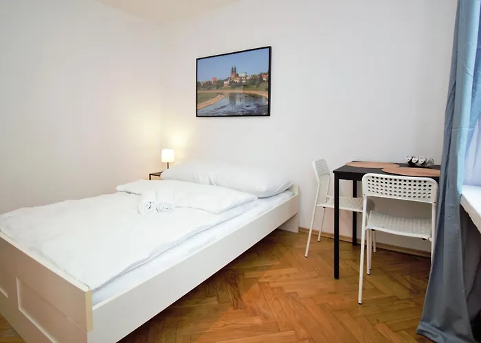 Проживание в семье Roomspoznan Po - Kazimierza Wiekiego - 24h Self Check-in