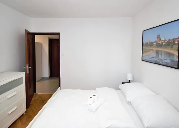 Roomspoznan Po - Kazimierza Wiekiego - 24h Self Check-in Проживание в семье *